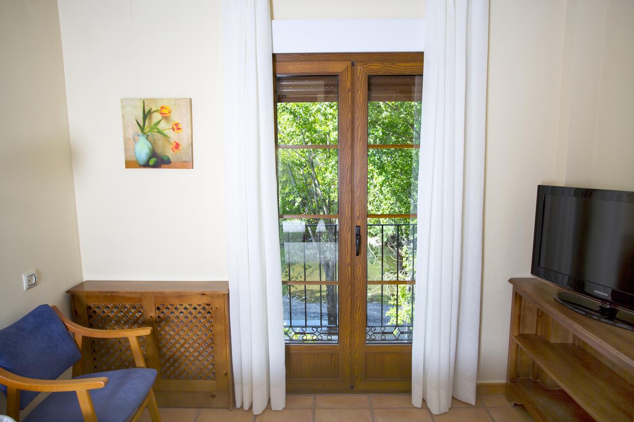 Hotel Rural Castuo H Cc 656 Pinofranqueado Exteriör bild