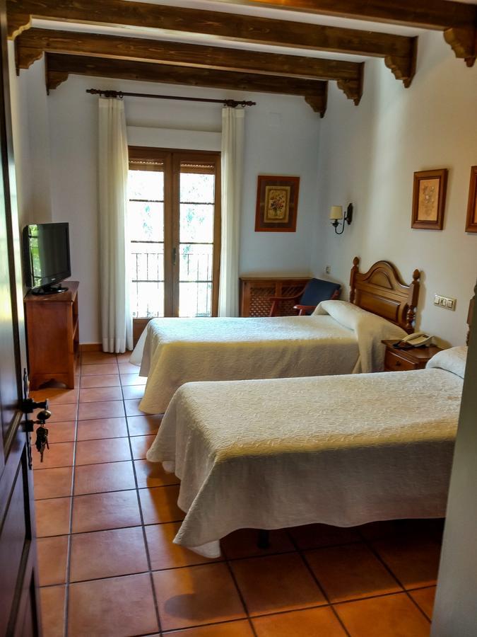 Hotel Rural Castuo H Cc 656 Pinofranqueado Exteriör bild